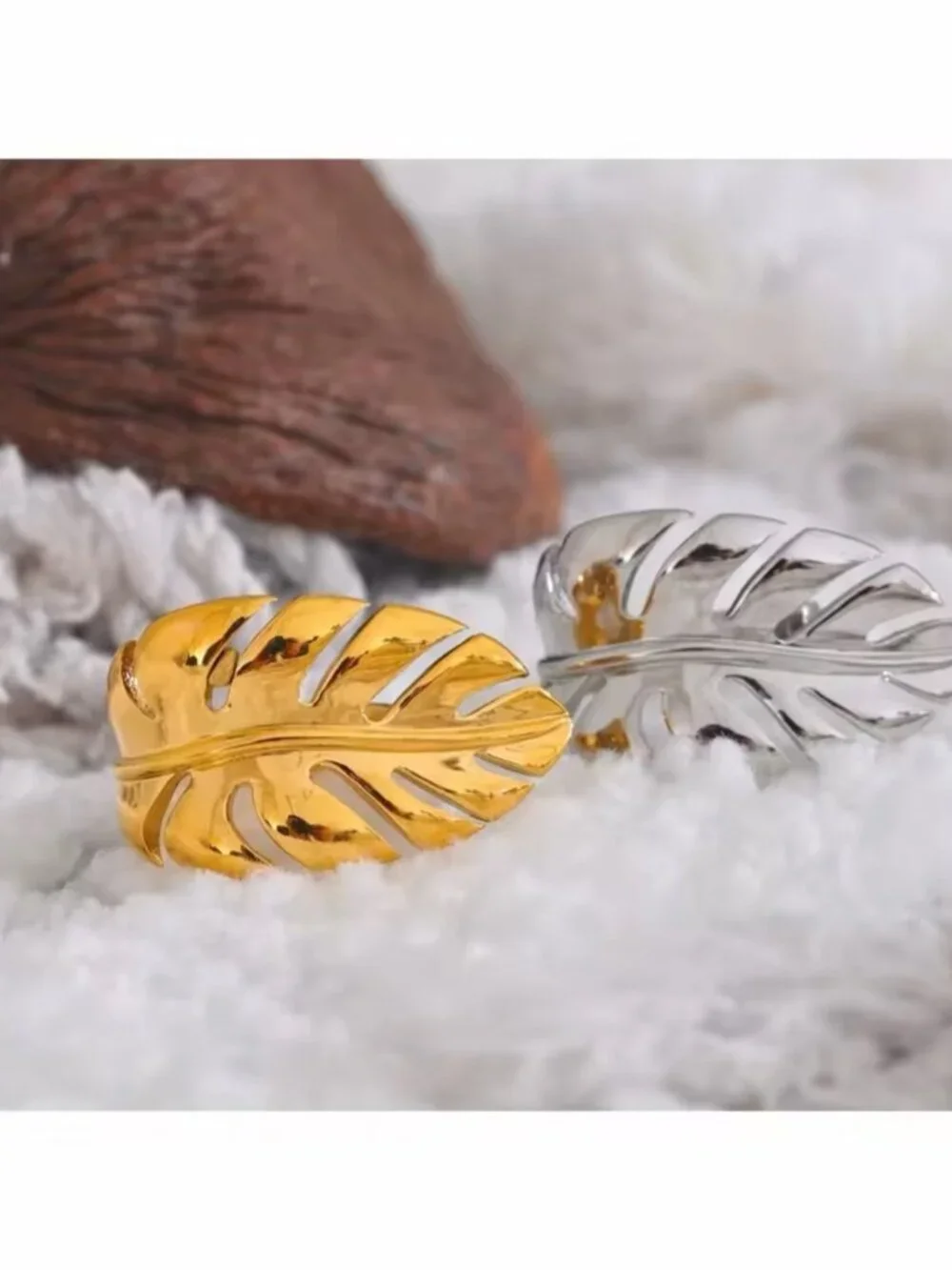 Silver tone Leaf Statement Ring